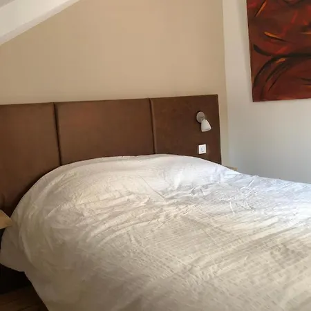 Praline Apartment *